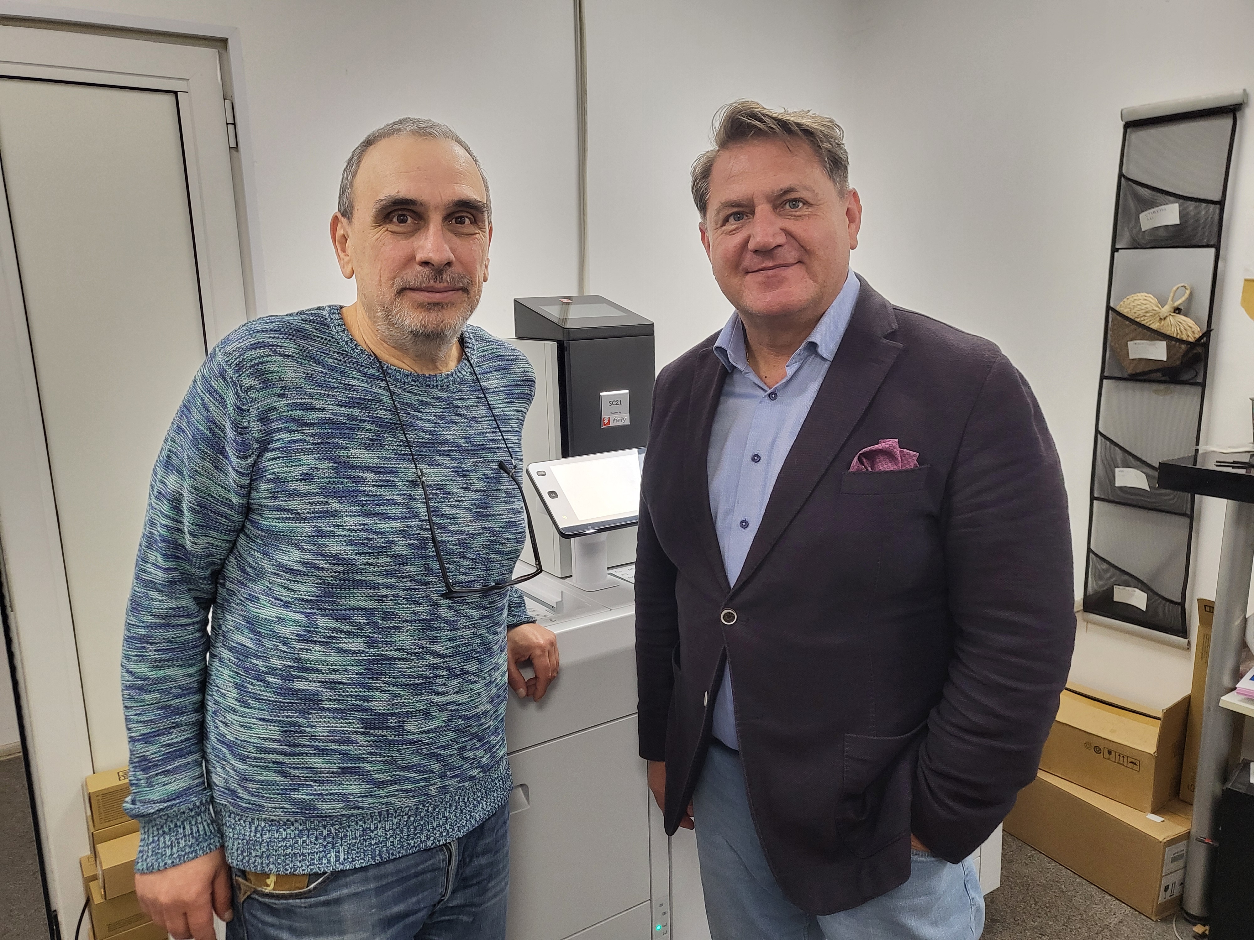 Fujifilm Revoria Press SC285S с пети цвят
